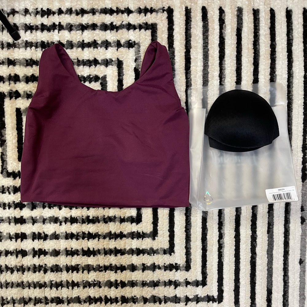 Bombshell Sportswear Impact sports bra in majestic purple size XL NWOT